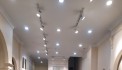 CHO THUÊ MBKD SPA, VP PHỐ ĐỖ QUANG, CẦU GIẤY, 5 TẦNG, 60M2, 6N, MT 4.2M, 42 TRIỆU